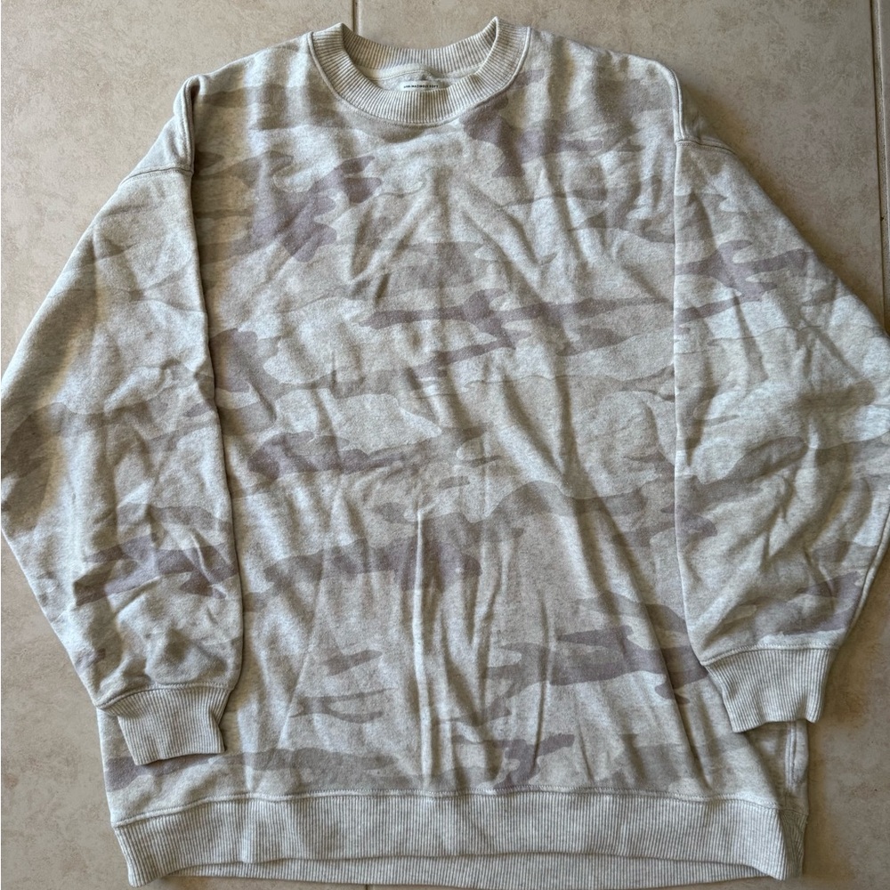 American Eagle Outfitters Women’s Gray Camouflage Crewneck Sweater- oversized